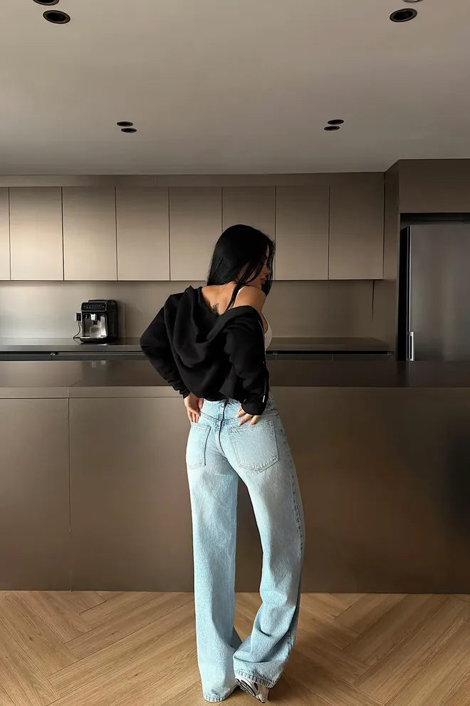 EYYO ATELIER Black Fitted Zip Up Crop Cardigan With Hood Wholesale Clothing Spring