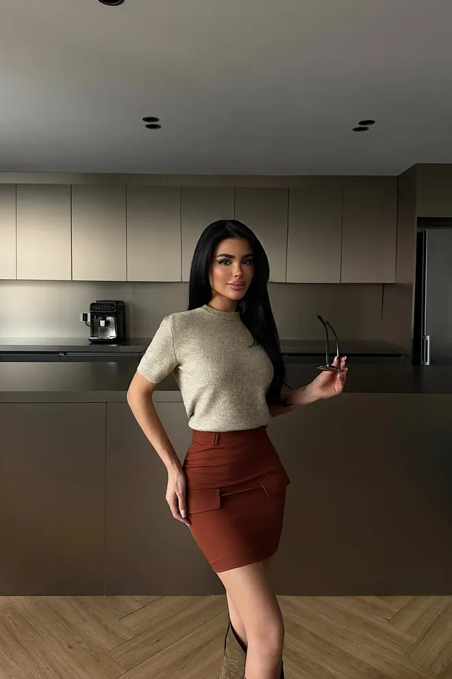 EYYO ATELIER Hnedá Bodycon Mini Sukňa S Vreckom S Chlopňou Veľkoobchod s oblečením Neformálny