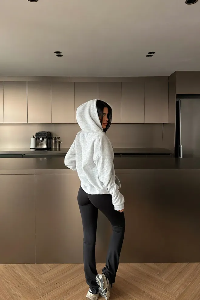 EYYO ATELIER Sivý Dlhý Kardigán Voľného Strihu S Klokaniou Vreckom Veľkoobchod s oblečením Jar