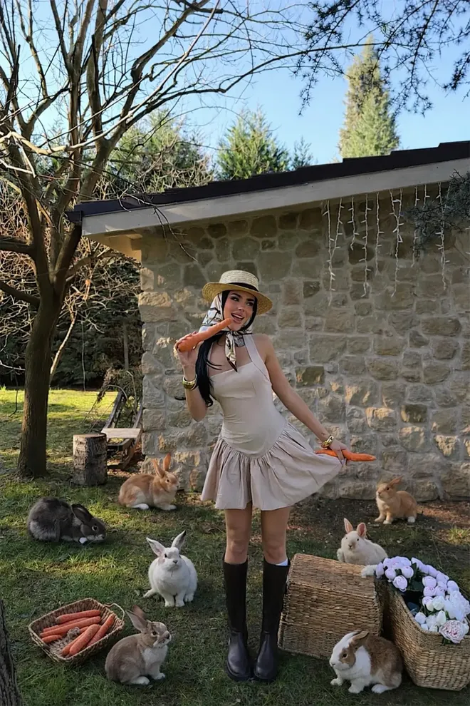 EYYO ATELIER Vestido Mini Beige Fit And Flare Con Cuello Cuadrado Ropa al por mayor Casual