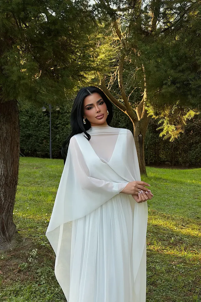 EYYO ATELIER Elegantan Bijeli A kroj S Pelerina Rukavima Veleprodaja odjeće 1