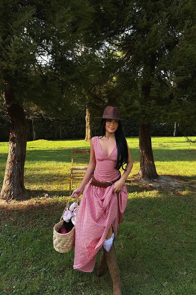 EYYO ATELIER Vestido Rojo Con Cuadros Corte En A Sin Mangas Largo Hasta El Suelo Y Escote En V Ropa al por mayor Casual