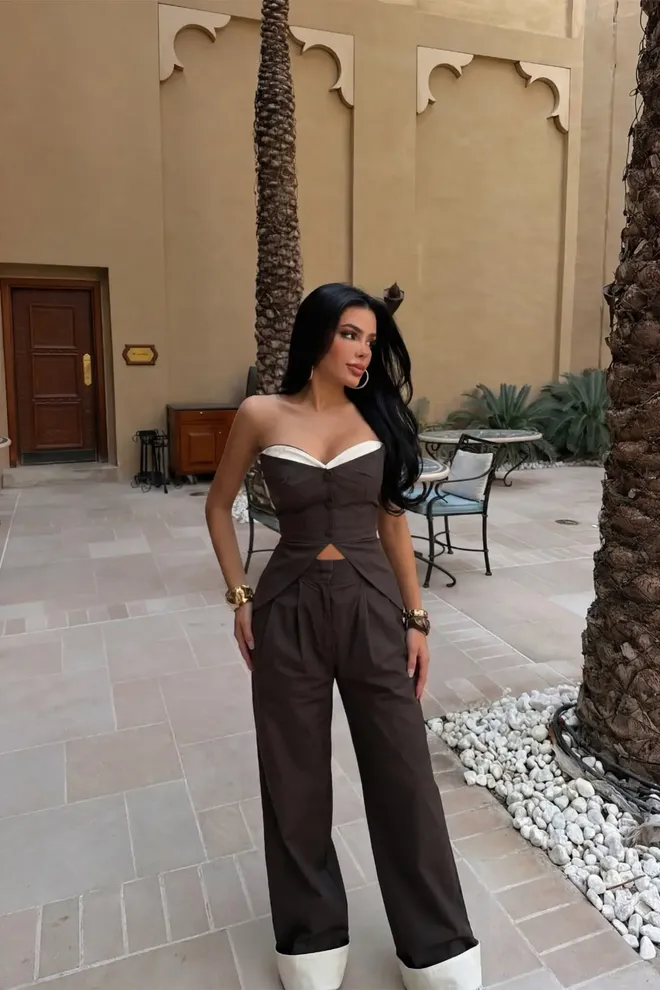 EYYO ATELIER Σετ Καφέ Σέξι Κομψό Casual Glam Χονδρικό εμπόριο ενδυμάτων Casual