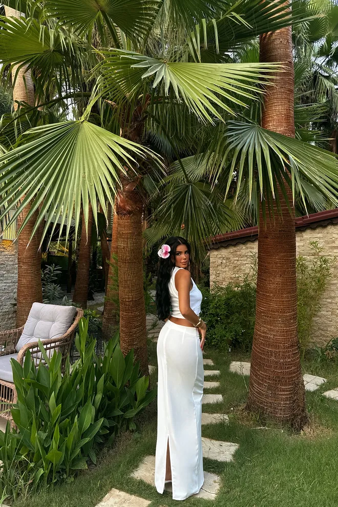 Ilia White Maisie Vest Skirt Suit Wholesale Clothing Formal