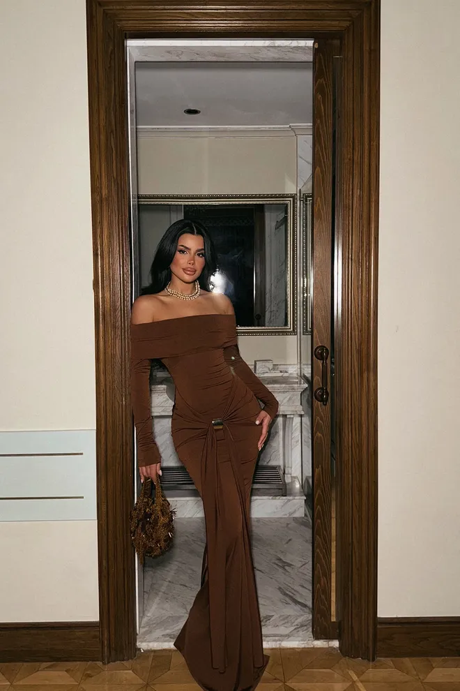 EYYO ATELIER Braunes Langarmkleid Großhandelskleidung Formal