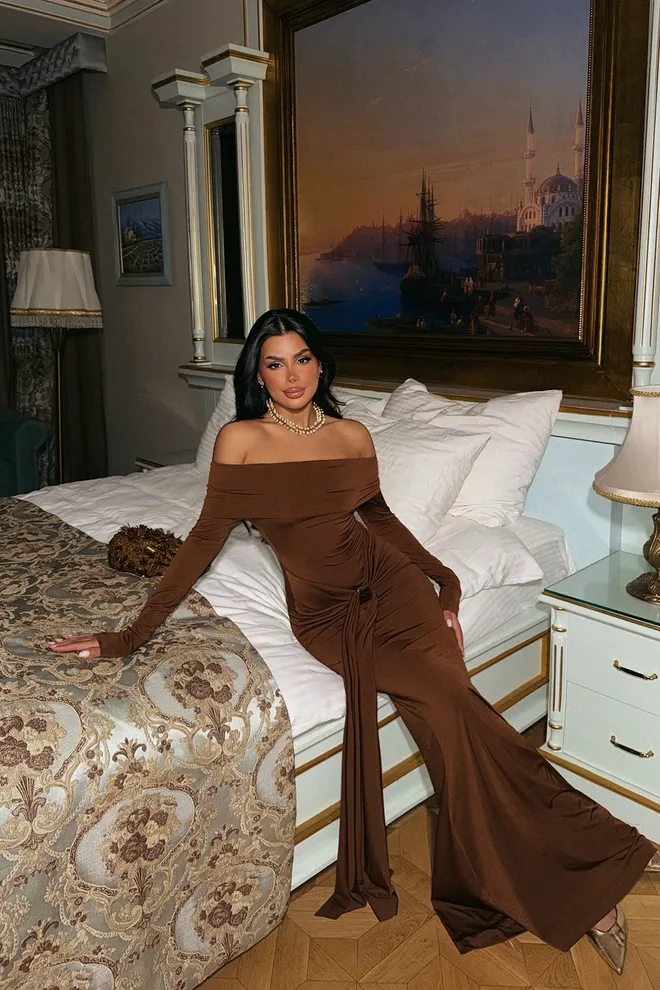 EYYO ATELIER Braunes Langarmkleid Großhandelskleidung Hochzeit