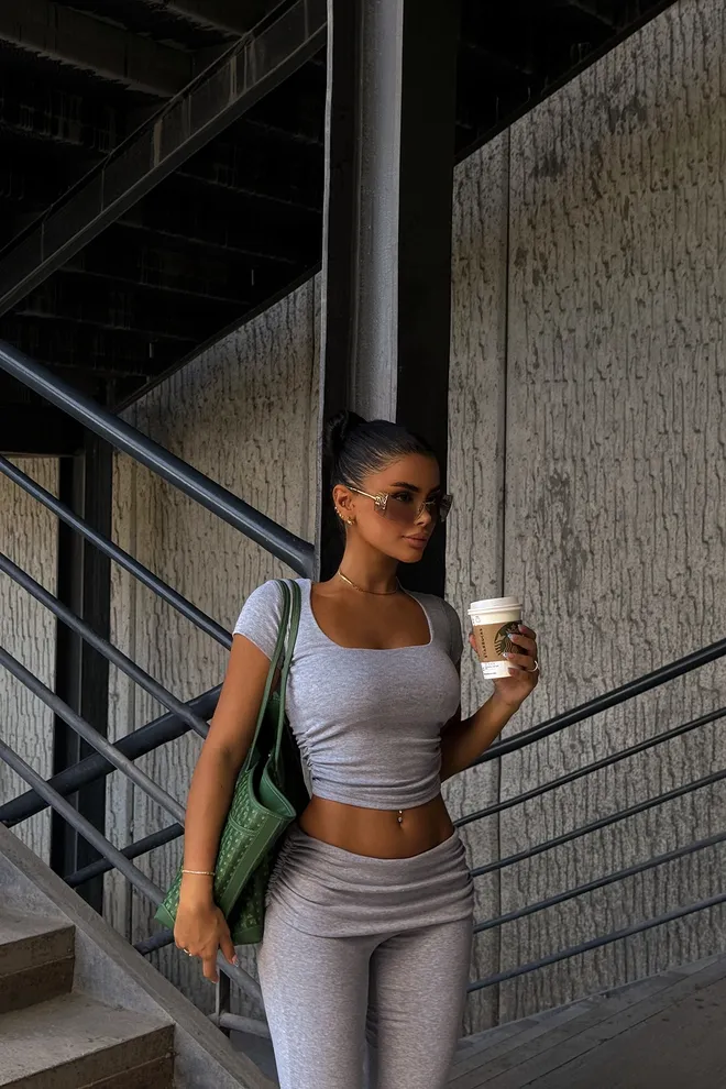 EYYO ATELIER Szary Garnitur Ze Spodniami Hurtowa sprzedaż odzieży Casual