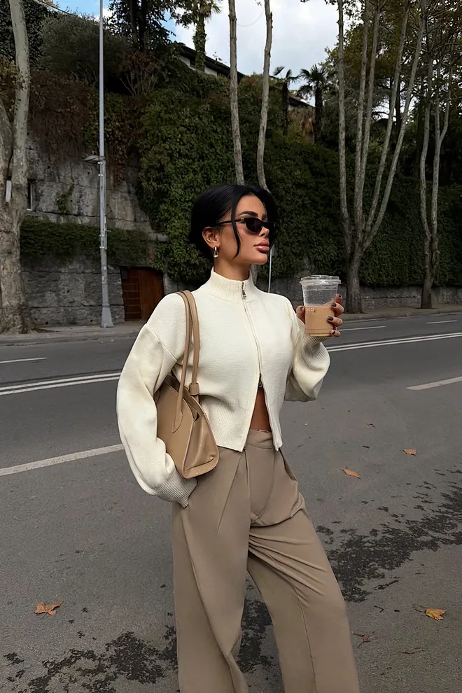 EYYO ATELIER Beige Cardigan Zip Up High Neck Crop – Regular Fit Wholesale Clothing Lounge