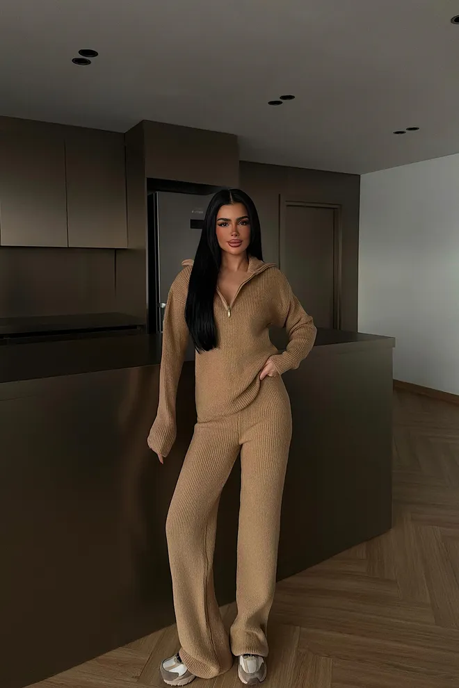 EYYO ATELIER Rinkinys Smėlio Kasdienis Nuosaikus Didmeninė prekyba drabužiais Kokteilinė