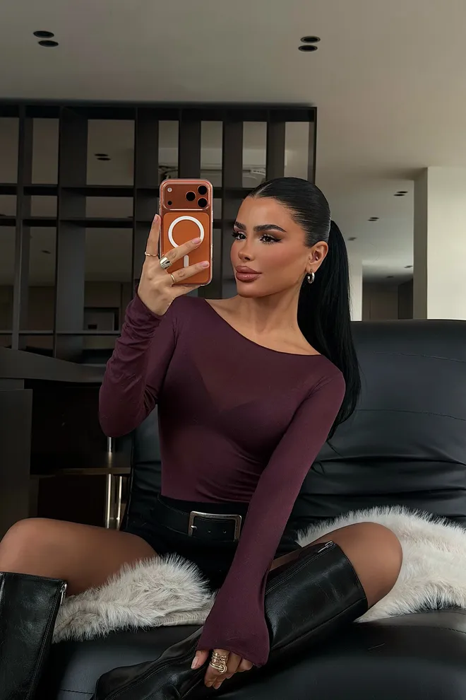 EYYO ATELIER Blusa Trasparente Bordeaux Abbigliamento all'ingrosso 0