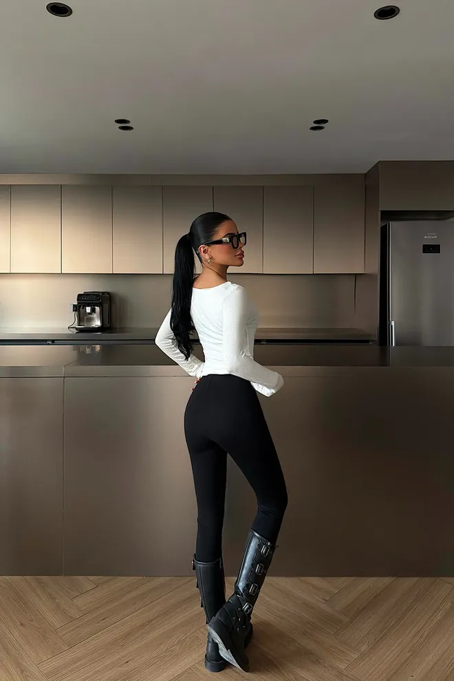 EYYO ATELIER White Slim Fit Boat Neck Blouse With Extra Long Sleeves Wholesale Clothing Fall