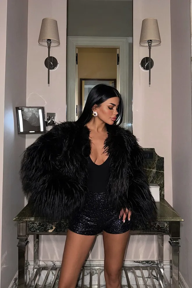 EYYO ATELIER Pantaloncini Con Dettagli In Paillettes Viola Abbigliamento all'ingrosso Festa