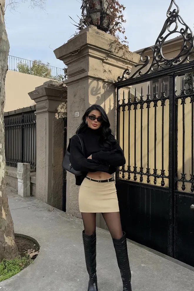 EYYO ATELIER Pocket Detail Belted Skirt Cream Wholesale Clothing Fall