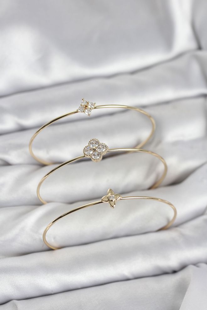 Ebijuteri Zircon Stone Gold Color Clover Design 3 dielny Dámsky Náramok Combo Veľkoobchod s oblečením 0