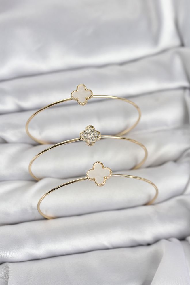 Ebijuteri Zlatá Farba Clover Model Zircon Stone 3 dielny Dámsky Náramok Combo Veľkoobchod s oblečením 0