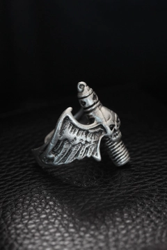 A wholesale clothing model wears 20926 - Adjustable Ring - Silver, Turkish wholesale Ring of Ebijuteri