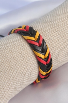 A wholesale clothing model wears EBJ10049 - Bracelet - Yellow Red Black, Turkish wholesale Bracelet of Ebijuteri