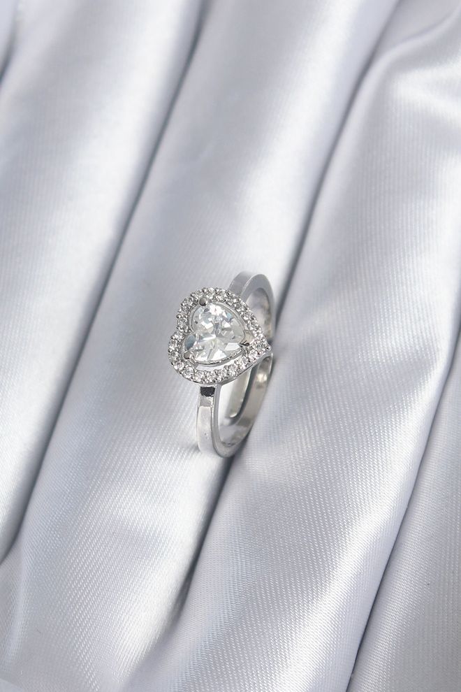 Ebijuteri Латунное Серебряное Кольцо С Цирконом И Камнем В Виде Сердца Очаровательная Модель Женское Кольцо Оптовая продажа одежды 0