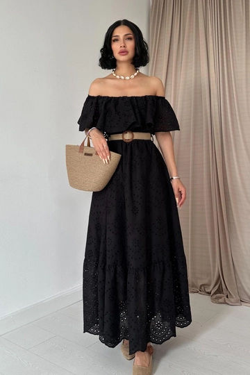 Hurtowa modelka nosi  Haftowana Sukienka Z Elastycznymi Ramionami - Czarna
, turecka hurtownia Sukienka firmy Elisa
