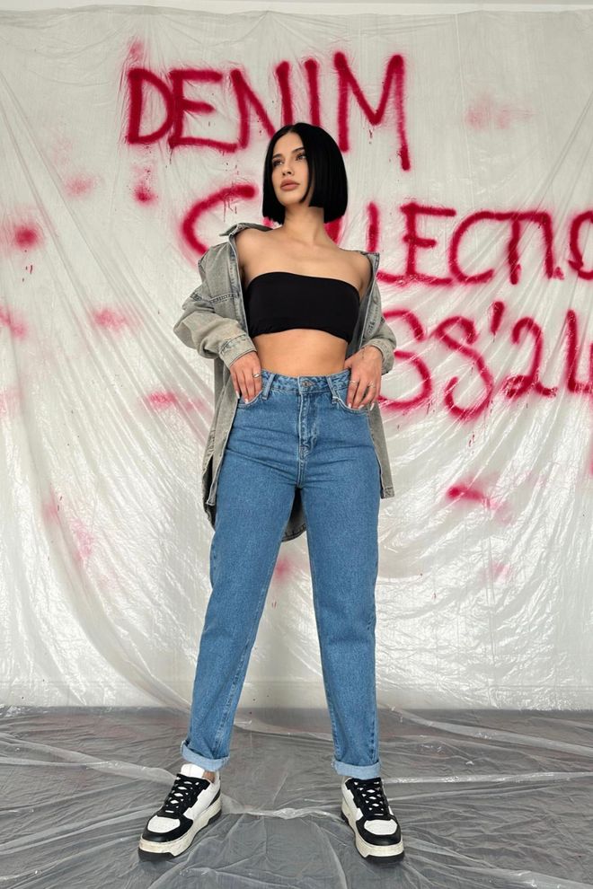 Elisa Jeans con gamba a tubo Blu Abbigliamento all'ingrosso Casuale