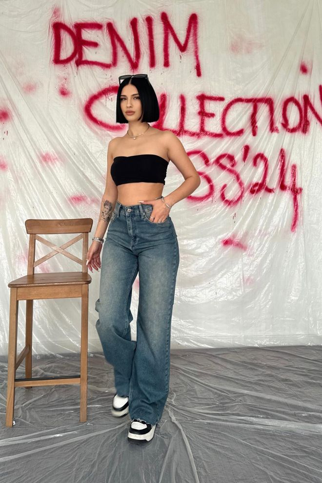 Elisa Jeans met hoge taille en wijde pijpen Marineblauw Groothandel Kleding Casual