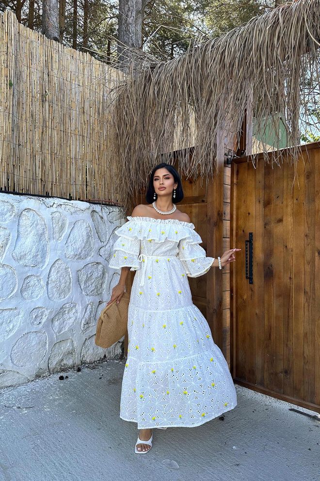 L&C Balta Boho Aptempta Ir Platėjanti Suknelė Su Volano Rankovėmis Didmeninė prekyba drabužiais Kokteilinė