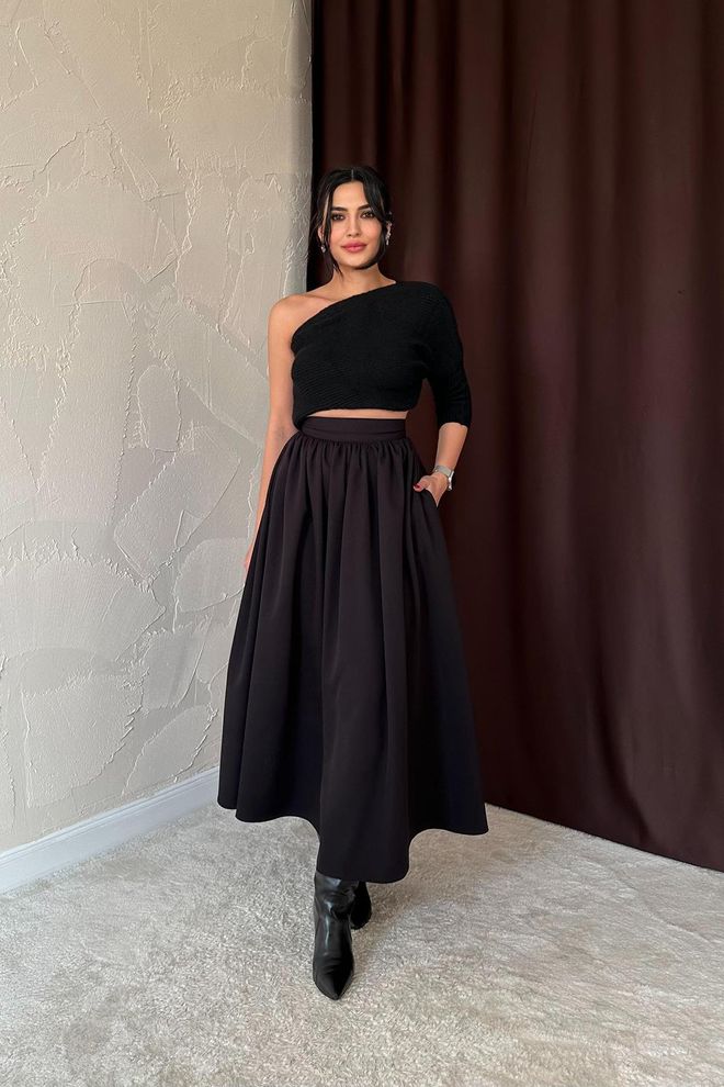 Elisa Gonna Nera Arricciata All'ingrosso Abbigliamento all'ingrosso Elegante
