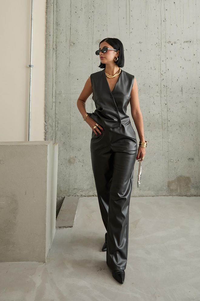 L&C Черно Елегантен Официален Комплект С Широки Панталони Тип Буткат Дрехи на едро Полиестер