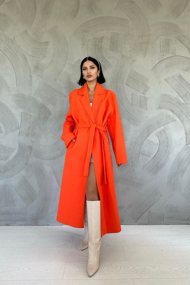 L&C Elegante Oranje Jas Met Schuine Zakken En Striksluiting Groothandel Kleding Casual
