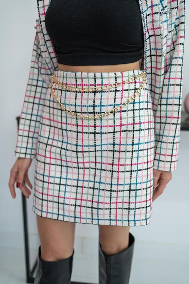 L&C جلس أبيض منقوش بنمط A مع تنورة ميني ملابس بالجملة شتاء