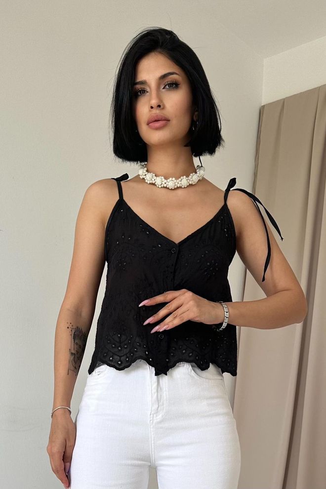 Elisa Camicetta Con Ricamo In Pizzo Nera Abbigliamento all'ingrosso Casuale
