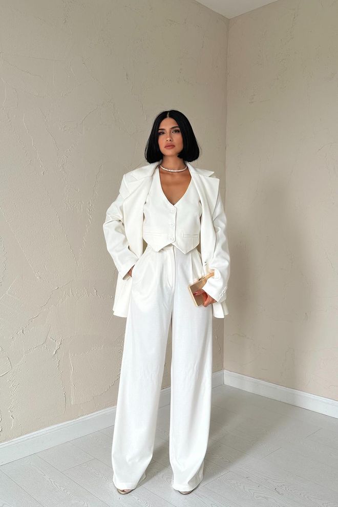 Elisa Set Giacca Gilet E Pantaloni Di Classe Ecru Abbigliamento all'ingrosso Elegante