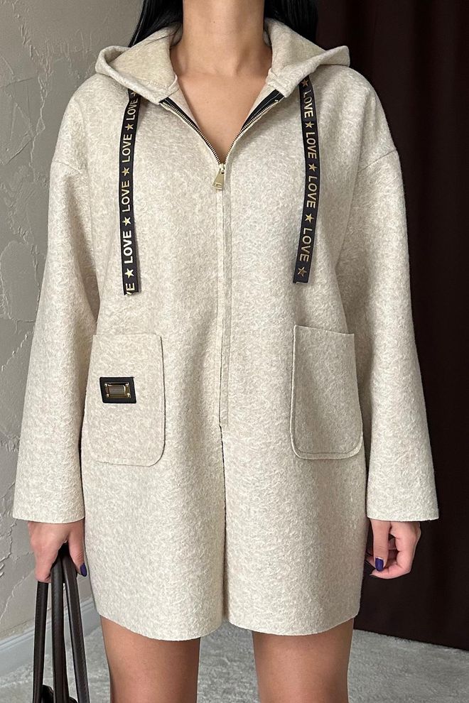 L&C السترة البيج ذات الغطاء للرُّبْع والخريف ملابس بالجملة عمل