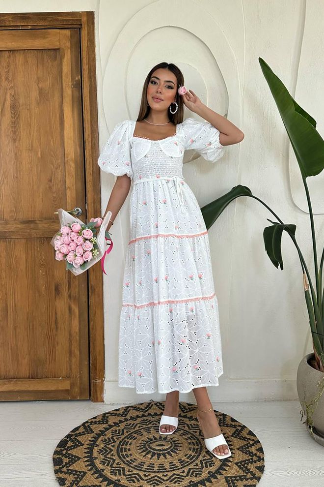 L&C فستان أبيض فِت آند فلير بأكمام منفوخة نصف كم ملابس بالجملة لا يوجد قماش