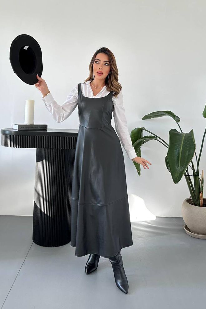 Elisa Vestito Slip Nero Elegante Lungo Fino Al Pavimento Abbigliamento all'ingrosso Modesto