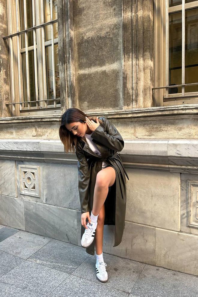 L&C Black Trenchcoat Single Breasted Elegant Style Wholesale Clothing No Fabric