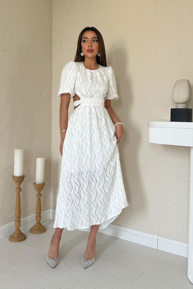 Elisa Abito con cintura e maniche a palloncino Bianco Abbigliamento all'ingrosso Casuale
