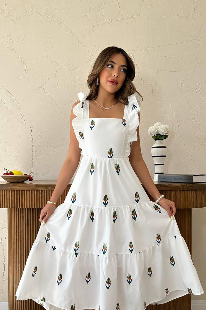 L&C Белое Платье А силуэта С Цветочным Рисунком И Рукавами С Рюшами Оптовая продажа одежды Нет ткани