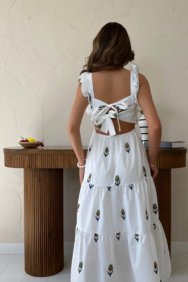 L&C Белое Платье А силуэта С Цветочным Рисунком И Рукавами С Рюшами Оптовая продажа одежды Повседневный