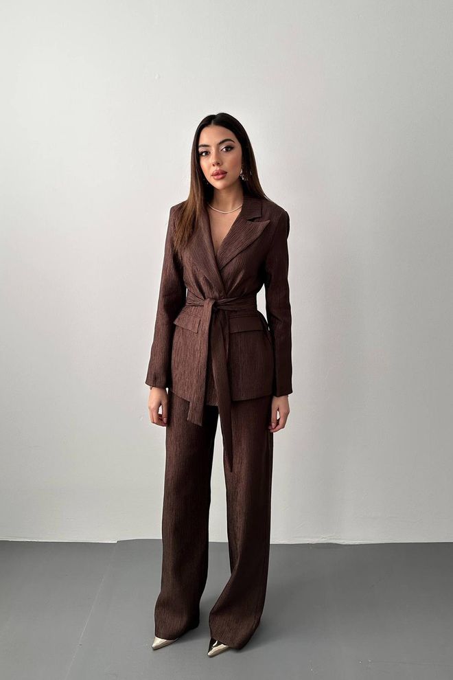 Elisa Set Marrone Elegante Formale Con Chiusura A Cravatta Abbigliamento all'ingrosso Formale