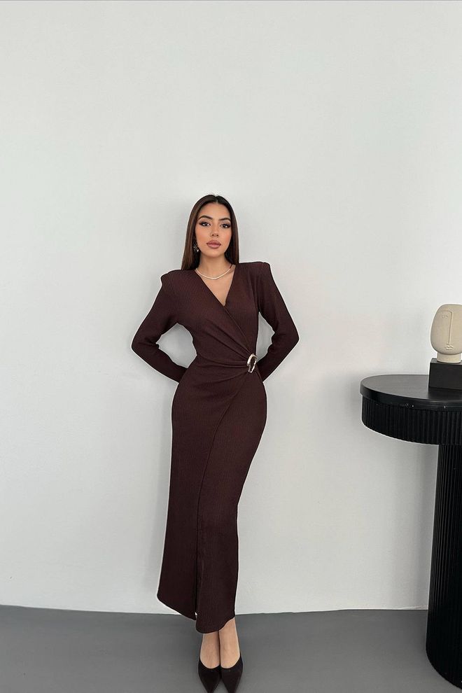 Elisa Elegante Vestito Marrone A Portafoglio Con Scollo A V E Maniche Lunghe Abbigliamento all'ingrosso Sexy