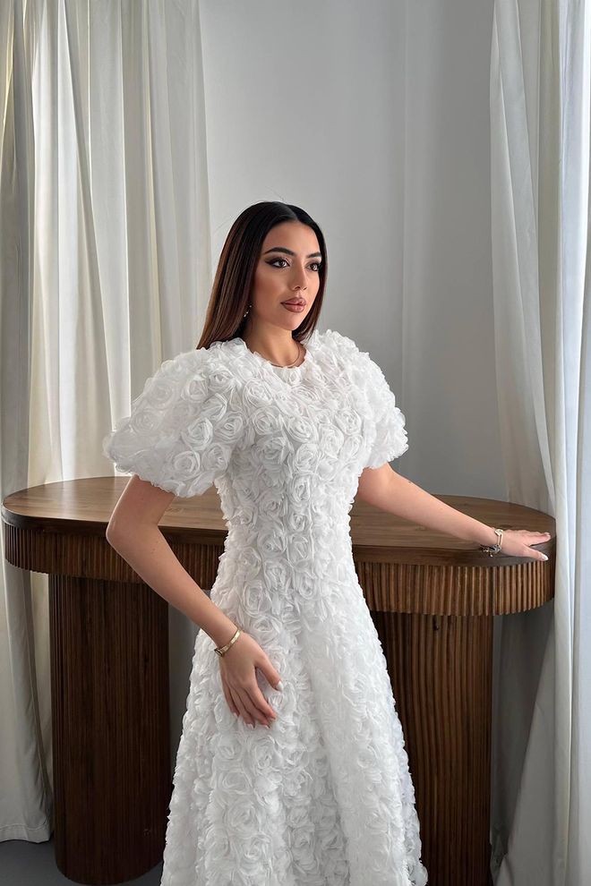 Elisa Biele Elegantné Šaty Fit And Flare Midi Veľkoobchod s oblečením Koktail