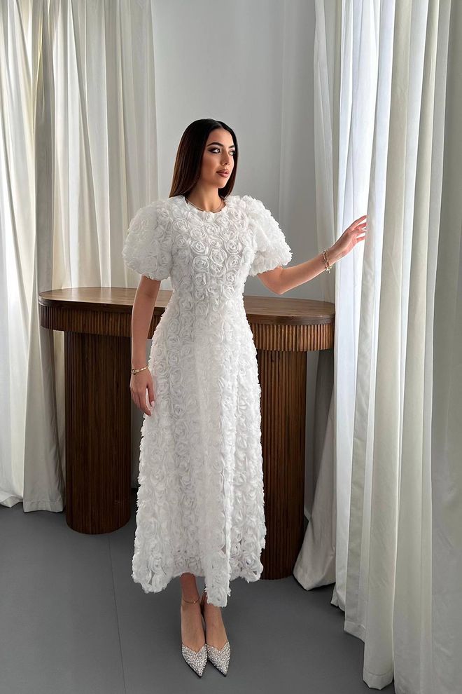 Elisa Biele Elegantné Šaty Fit And Flare Midi Veľkoobchod s oblečením 1