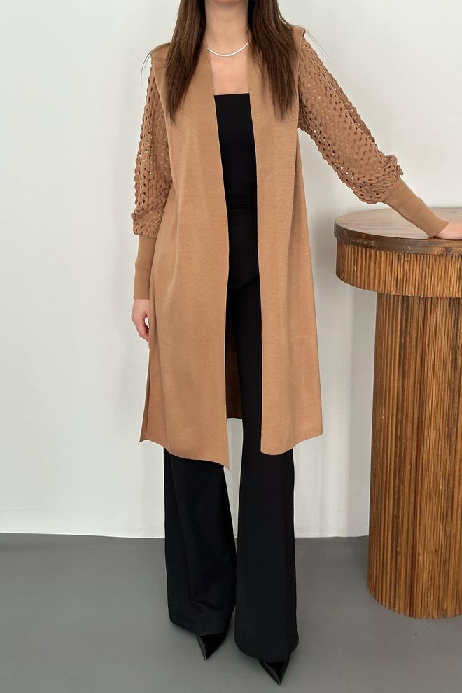 L&C Brązowy Kardigan Z Karbowanym Dekoltem I Otwartym Frontem Hurtowa sprzedaż odzieży Wiosna