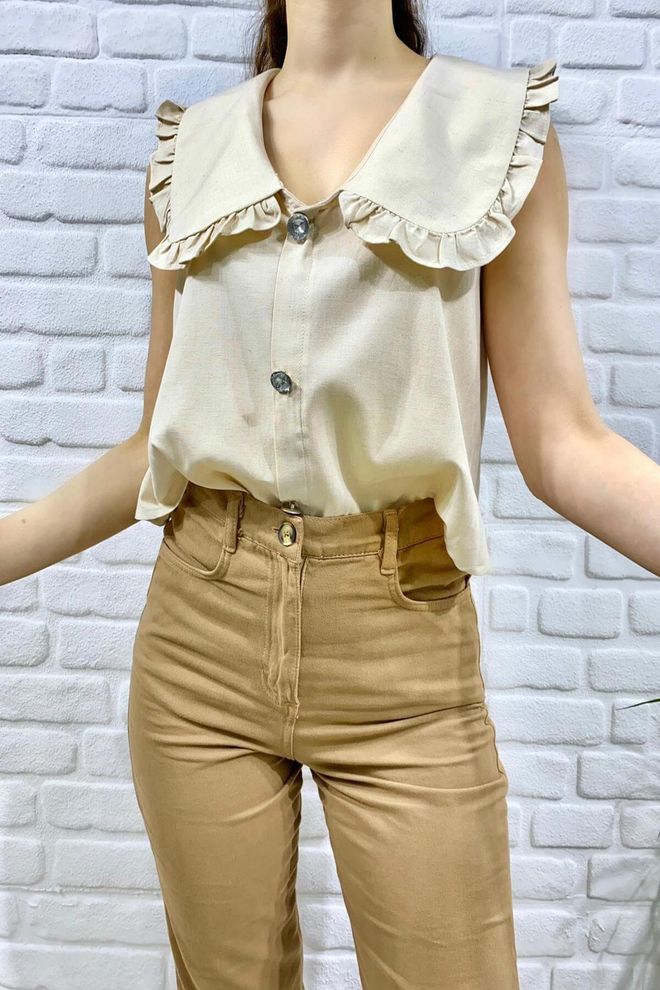 Elisa Button Front Baby Collar Blouse Beige Wholesale Clothing Vintage