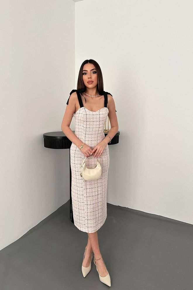 Elisa Рокля Панделка Пудра Дрехи на едро Небрежен