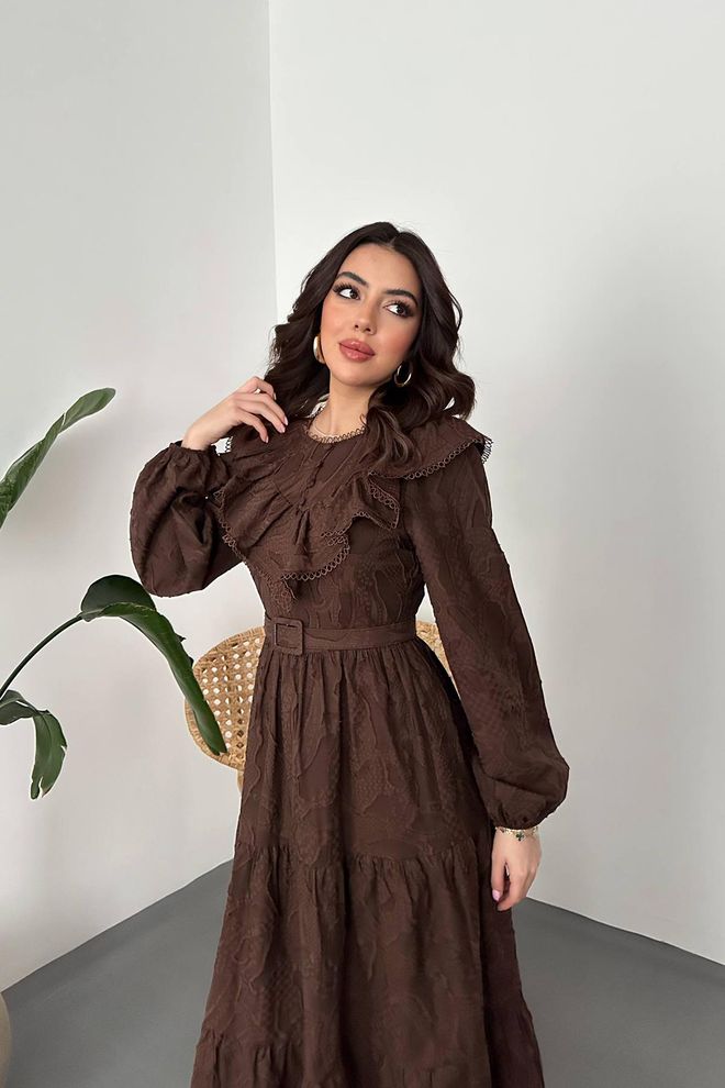 Elisa Bruine Elegante Pasvorm En Flare Jurk Groothandel Kleding 1