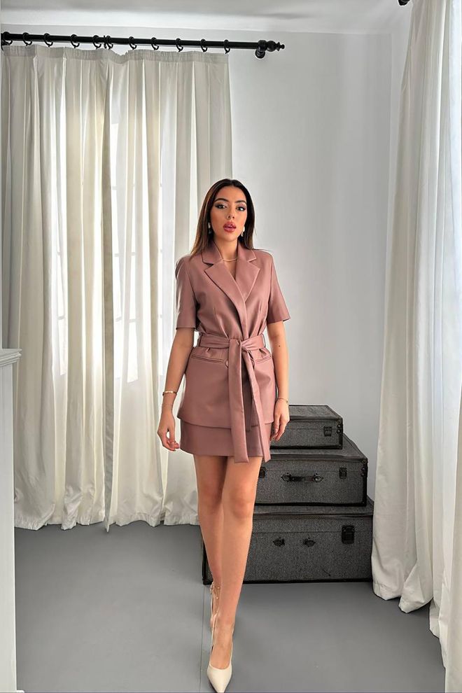 Elisa Set giacca e gonna in pelle Cipria Abbigliamento all'ingrosso Sexy