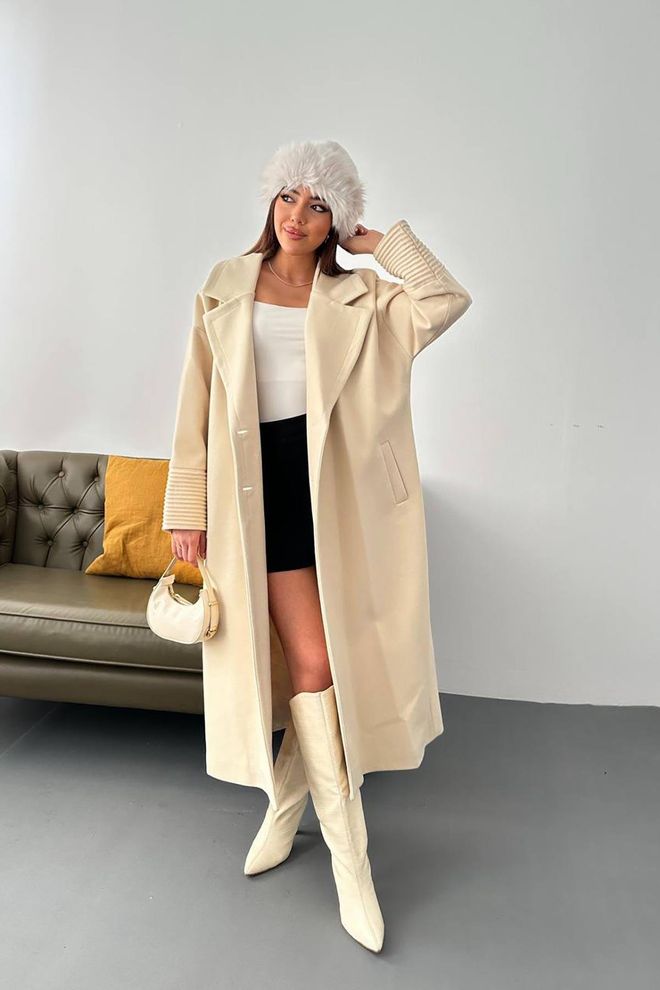 Elisa Cappotto con dettaglio polsini Beige Abbigliamento all'ingrosso Formale