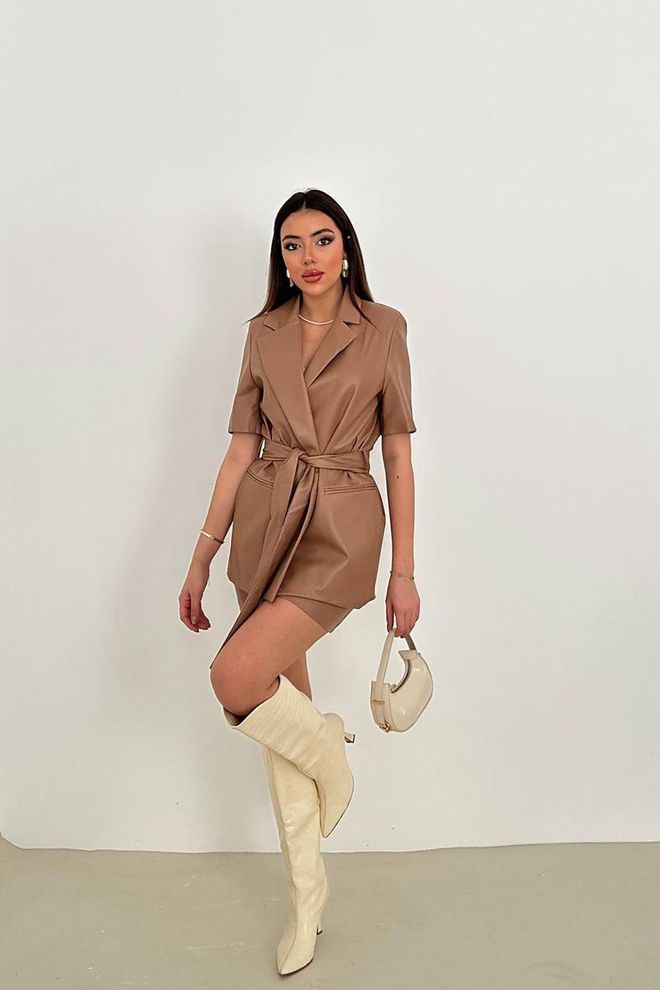 Elisa Set giacca e gonna in pelle Marrone chiaro Abbigliamento all'ingrosso Sexy